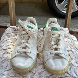 Adidas Kids Cream and Green Sneakers